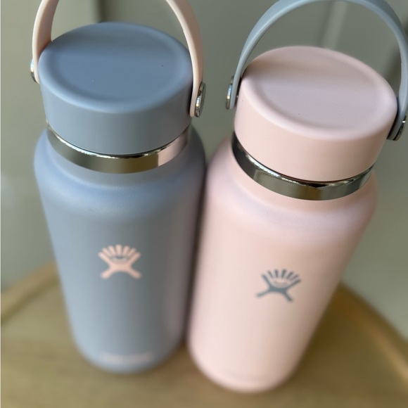 Rare Hydro Flask Duo – Shell/Flint & Flint/Shell Colorway 💗🩶 - Picture 4 of 12